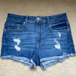 Forever 21 High Rise Ripped Jean Shorts NWT